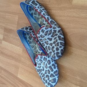 Rothy's size 7 leopard loafers